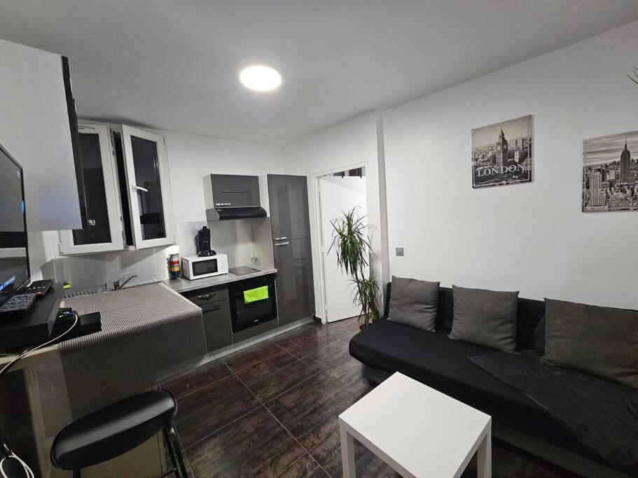 Appartement Proche Metro Paris Pantin Dış mekan fotoğraf