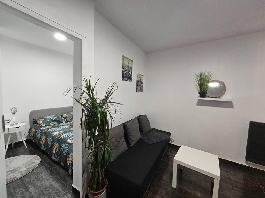 Appartement Proche Metro Paris Pantin Dış mekan fotoğraf