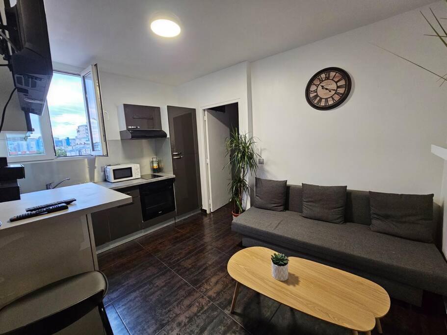 Appartement Proche Metro Paris Pantin Dış mekan fotoğraf